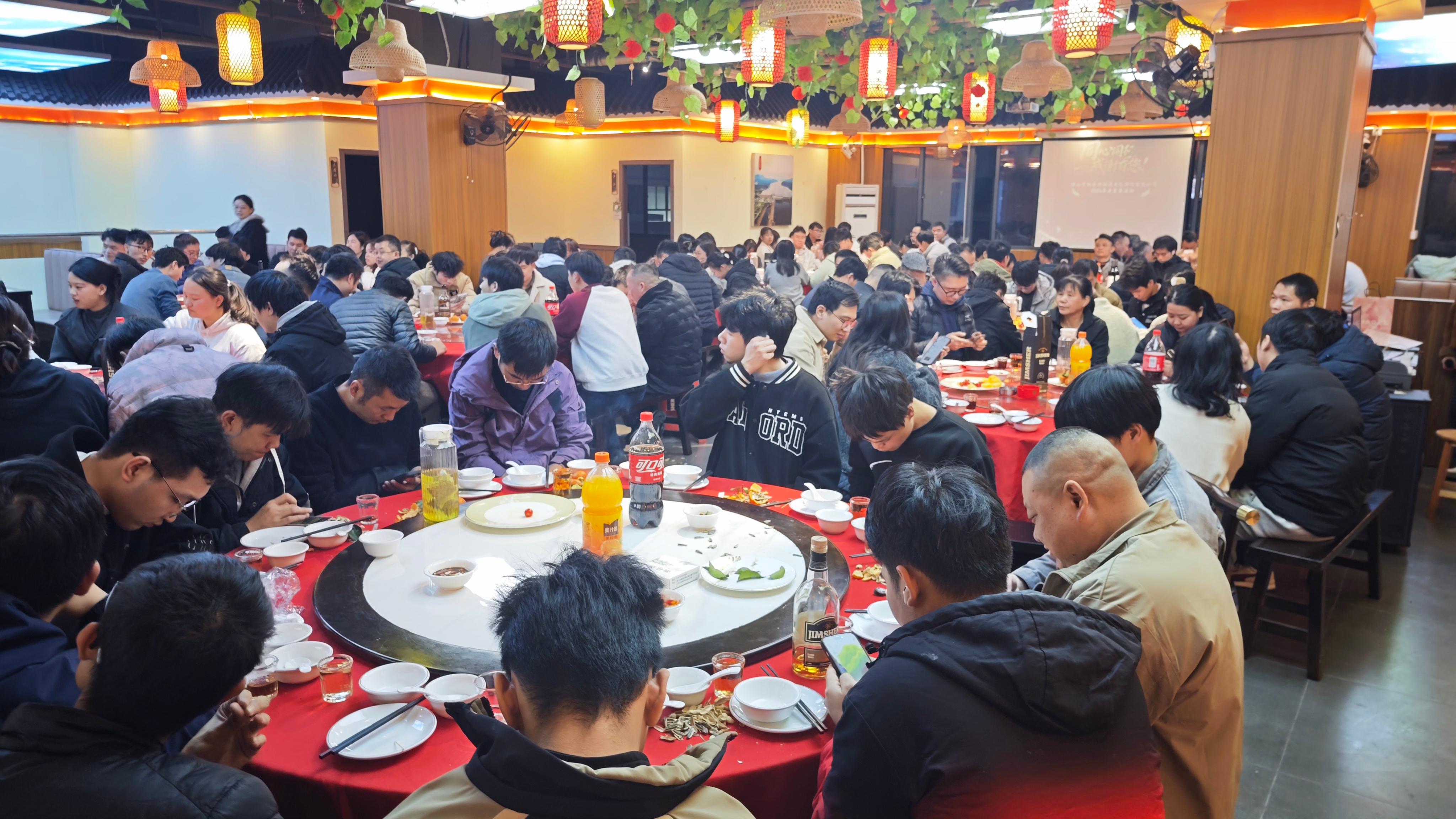 snadi-solar-annual-dinner-2026-banquet-hall-celebration